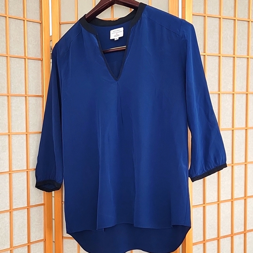 Blue silk Amanda Uprichard blouse EUC